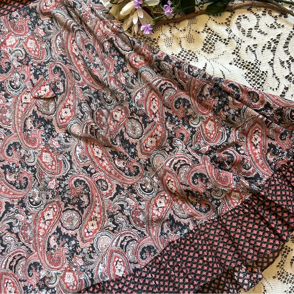 70’s Boho Paisley Peasant Skirt + Top Set - Picture 13 of 16